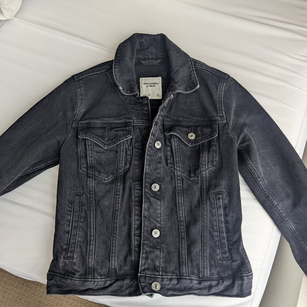 Abercrombie & Fitch black jean jacket